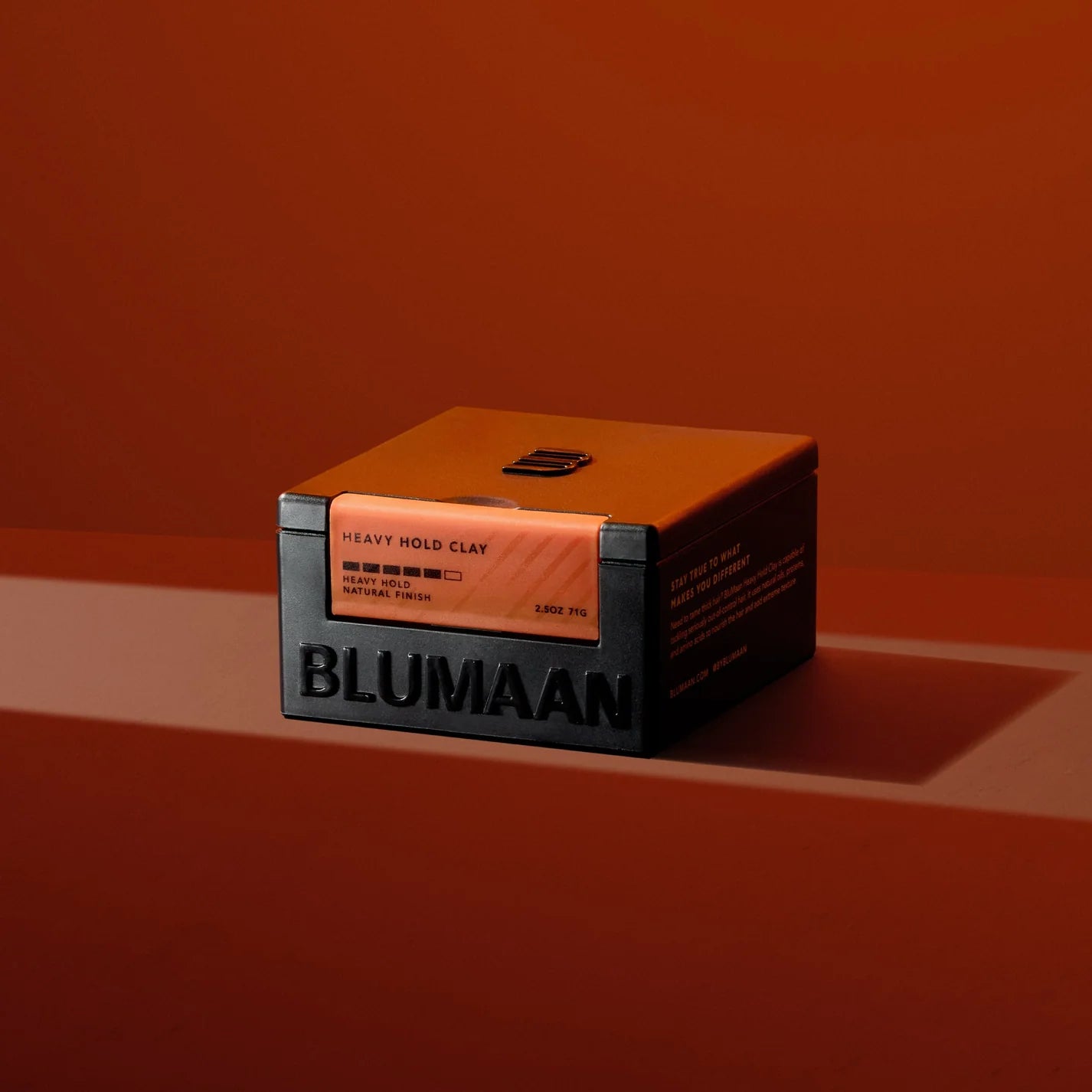 BluMaan Heavy Hold Clay (CAVALIER)